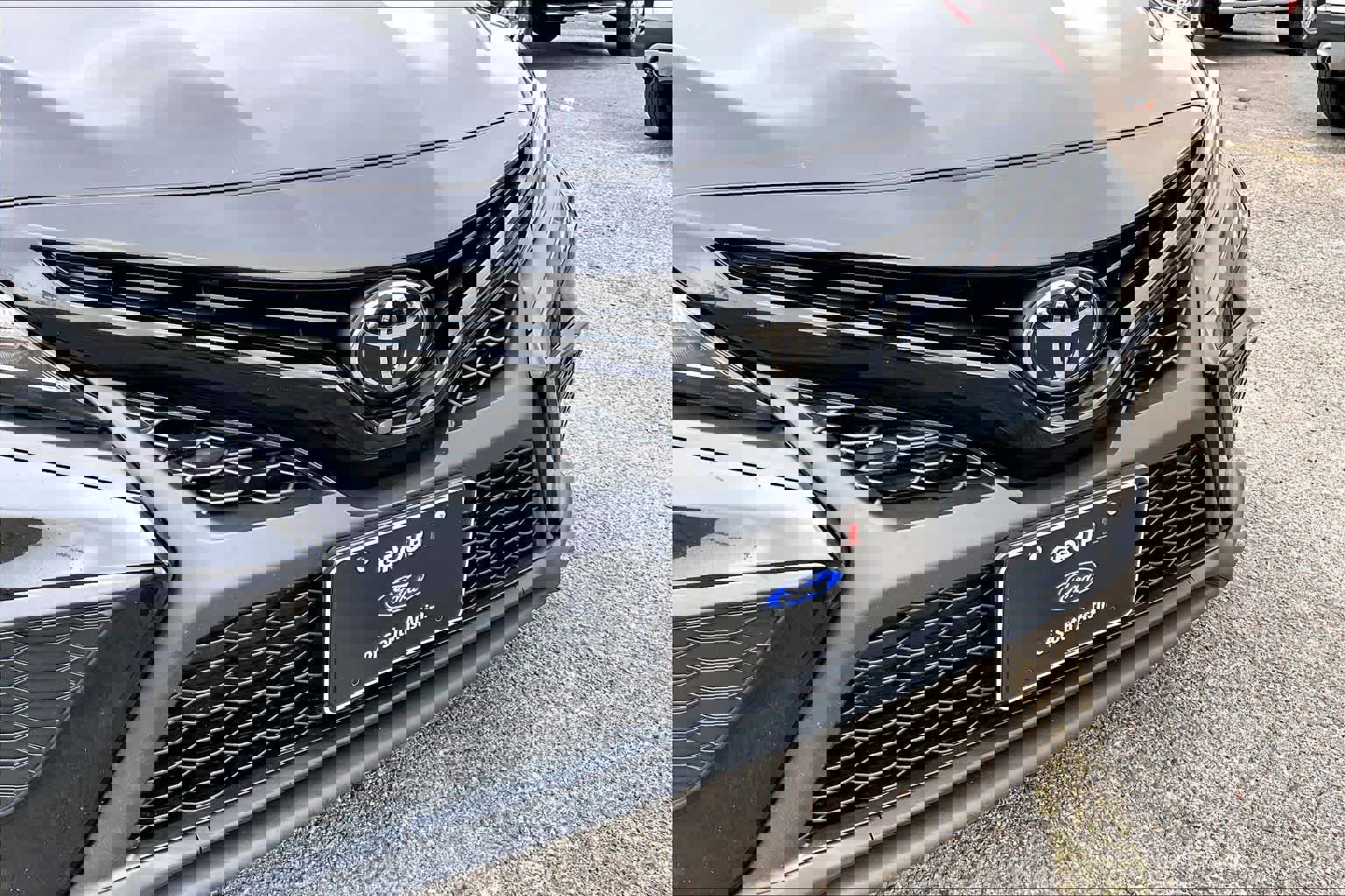 Used 2023 Toyota Camry SE FWD image 32