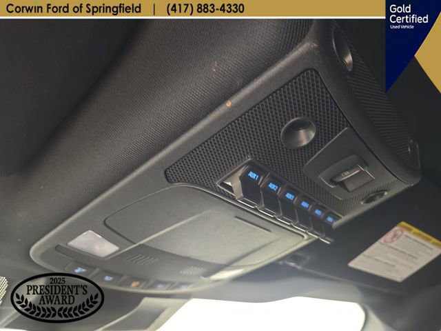 Certified 2022 Ford F350 Platinum w/ FX4 Off-Road Package image 27