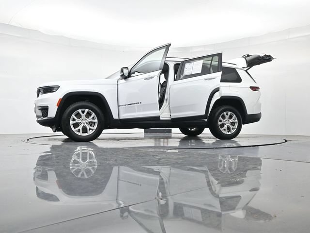 Used 2023 Jeep Grand Cherokee L Limited AWD/4WD image 59