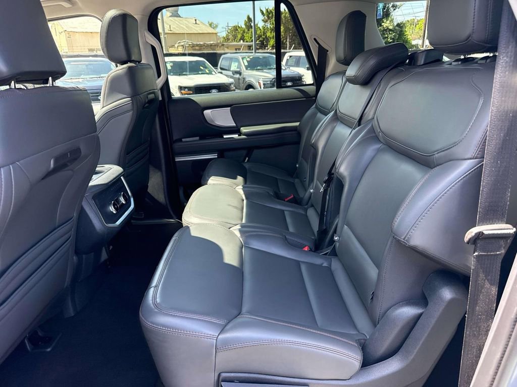 Certified 2025 Ford Expedition Max Active AWD/4WD image 12