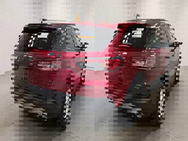 Certified 2022 Ford Escape SE image 2