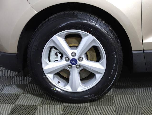 Certified 2020 Ford Edge SE image 22