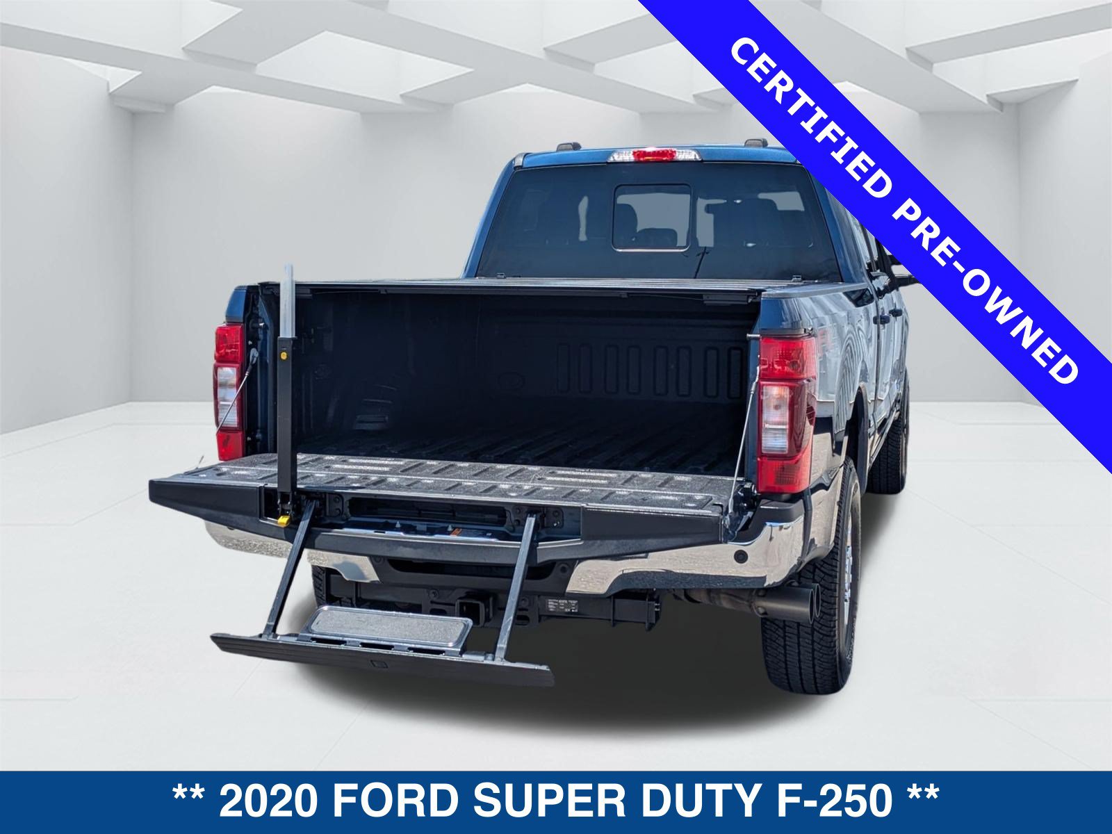 Certified 2020 Ford F250 Lariat w/ Lariat Ultimate Package AWD/4WD image 14