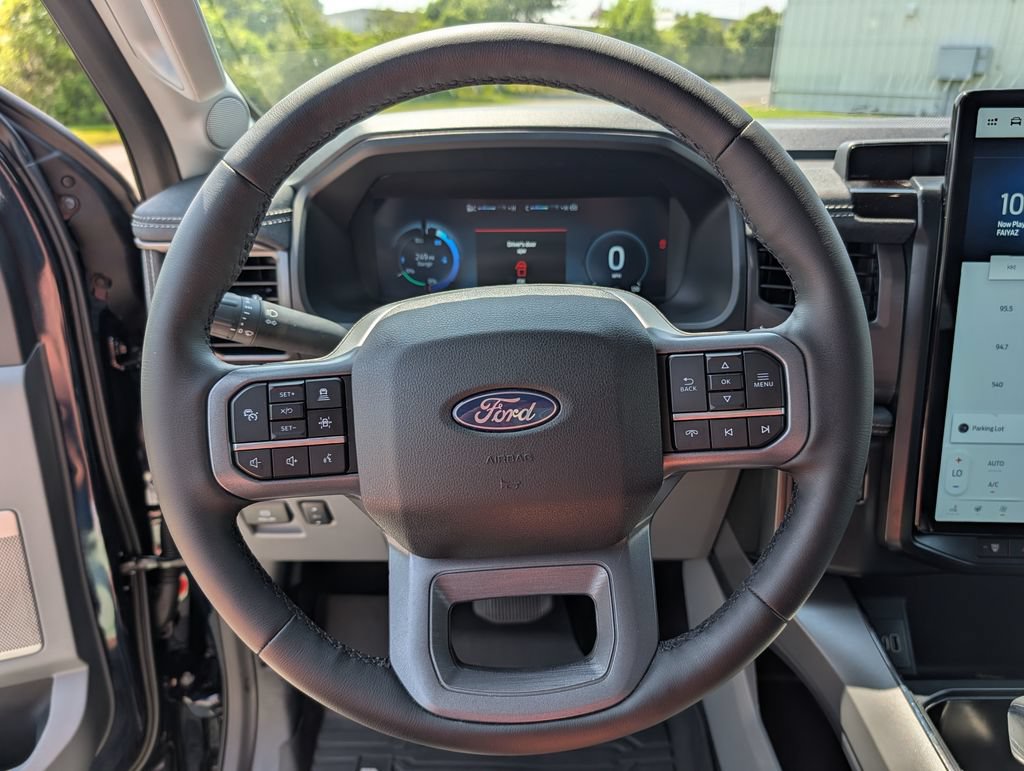 Certified 2025 Ford F150 Lightning Flash AWD/4WD image 7