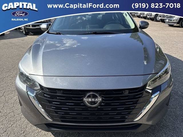 Used 2025 Nissan Sentra SV FWD image 10