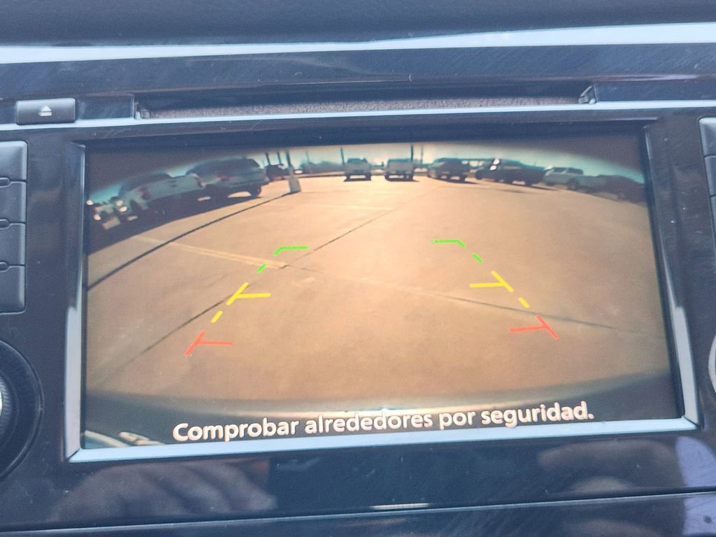 Used 2019 Nissan Rogue Sport S image 17