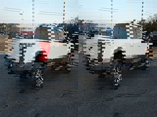 Certified 2019 Ford F250 Lariat w/ Lariat Value Package image 9