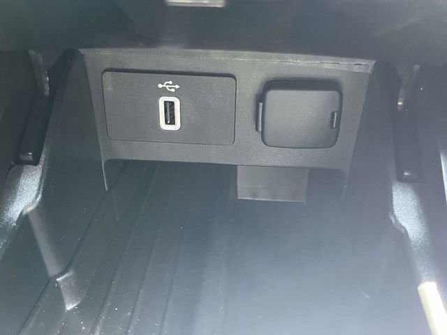 Certified 2017 Ford Explorer Limited w/ Equipment Group 301A image 22