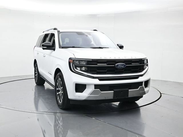 Certified 2025 Ford Expedition Platinum AWD/4WD image 4