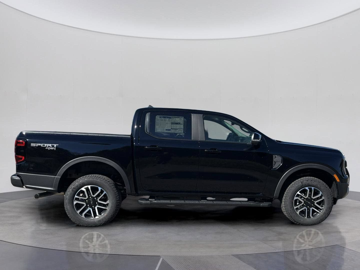 Certified 2025 Ford Ranger Lariat w/ Advanced Towing Package AWD/4WD image 23
