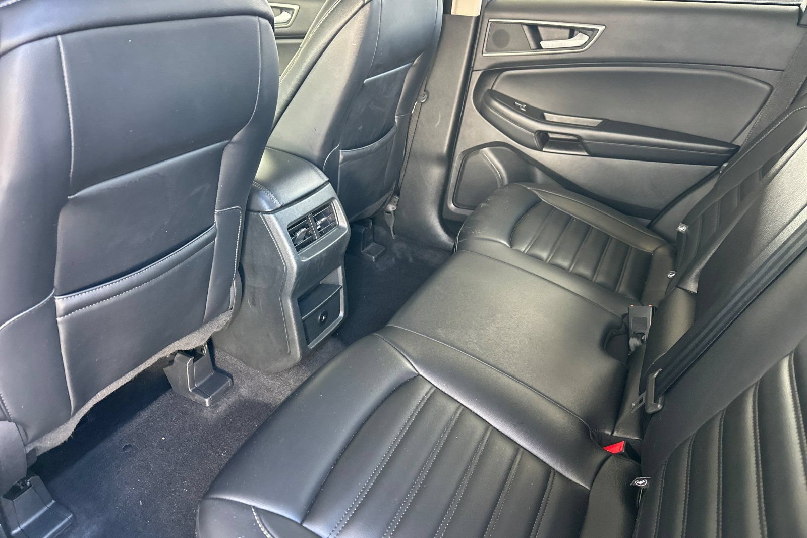 Certified 2024 Ford Edge SEL AWD/4WD image 13