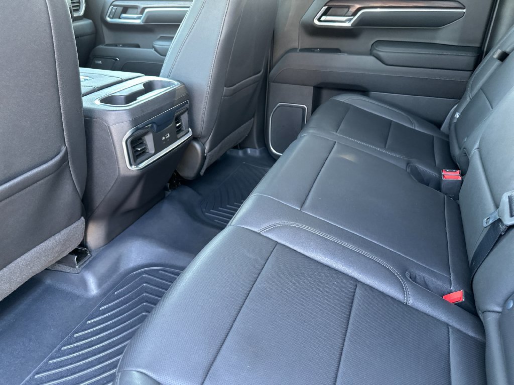 Used 2022 GMC Sierra 1500 SLT w/ SLT Convenience Package AWD/4WD image 11