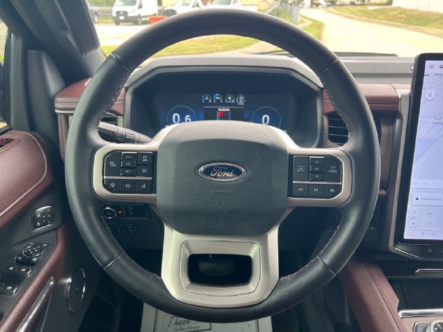 Certified 2024 Ford Expedition Limited RWD image 15