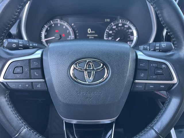 Used 2024 Toyota Highlander XSE FWD image 20