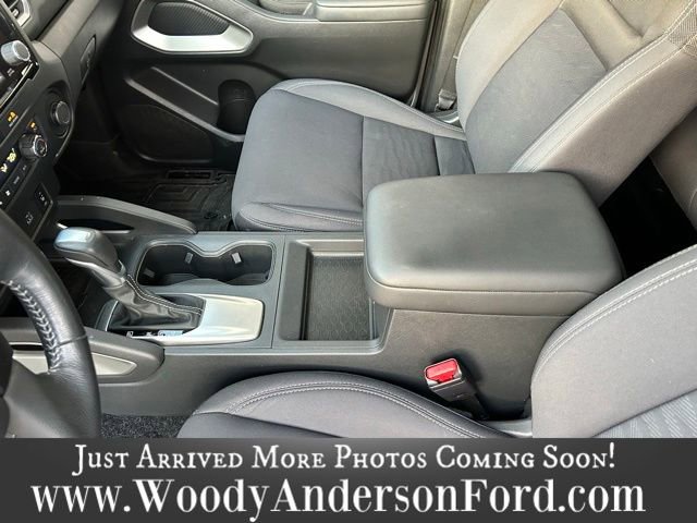 Used 2022 Nissan Frontier SV image 14