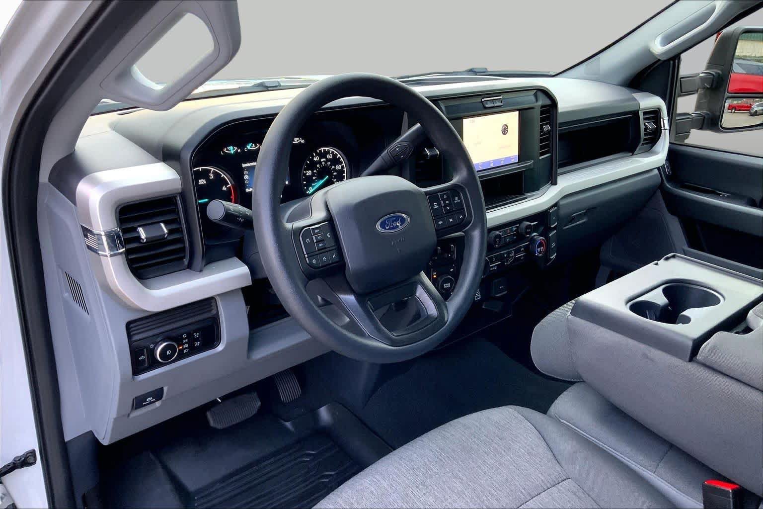 Certified 2026 Ford F250 XL w/ STX Appearance Package AWD/4WD image 15