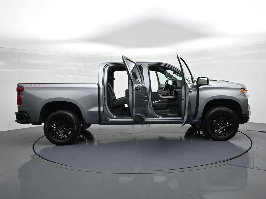 Used 2024 Chevrolet Silverado 1500 LT Trail Boss w/ Convenience Package II AWD/4WD image 27