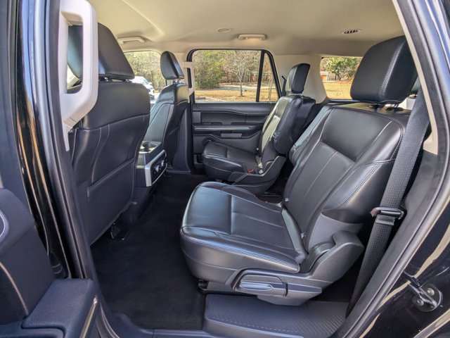 Certified 2022 Ford Expedition Max XLT image 32