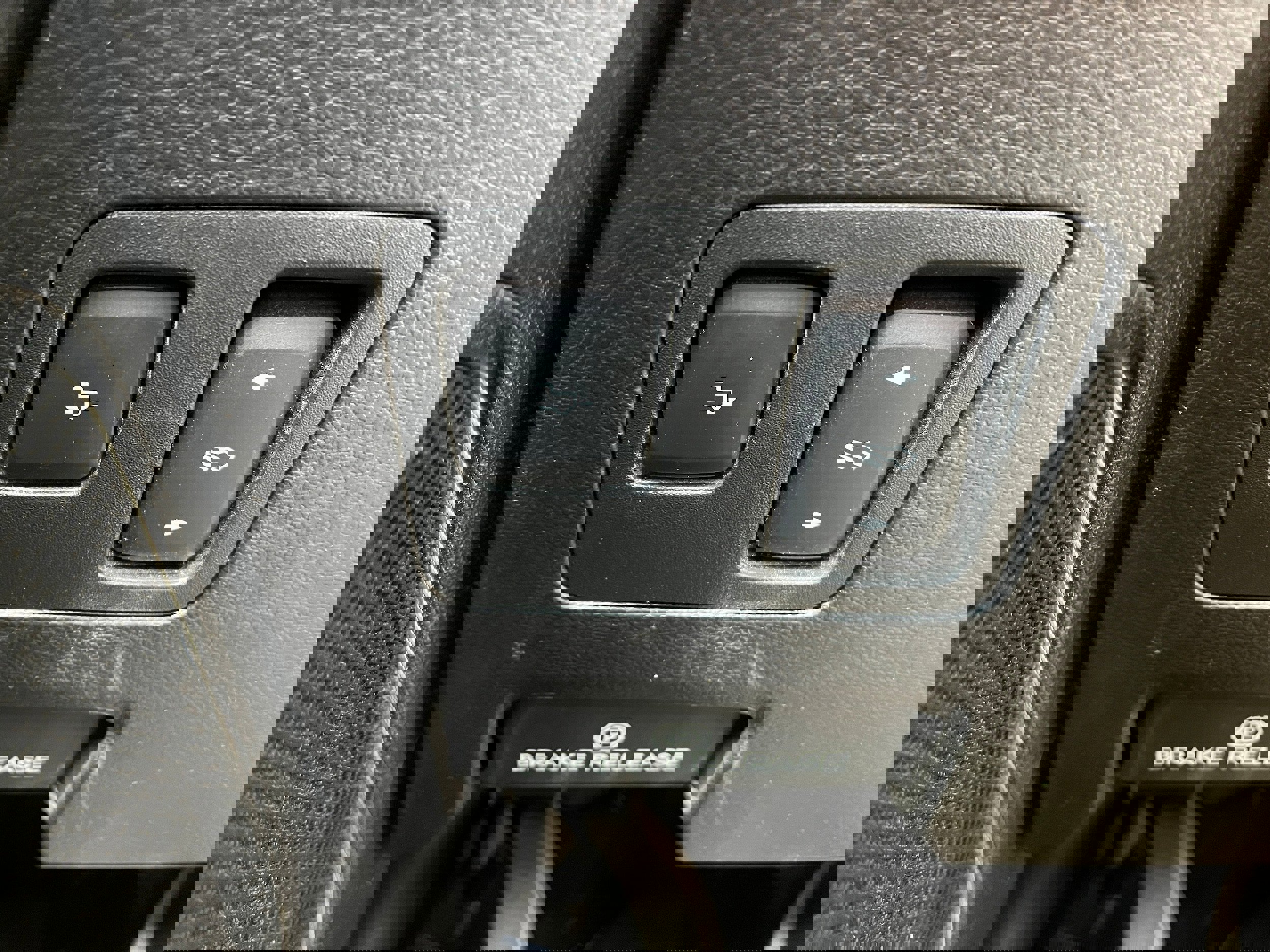 Certified 2020 Ford F350 Lariat image 20