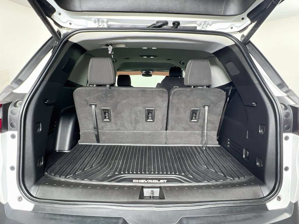 Used 2020 Chevrolet Traverse LT w/ LPO, Blackout Package AWD/4WD image 31
