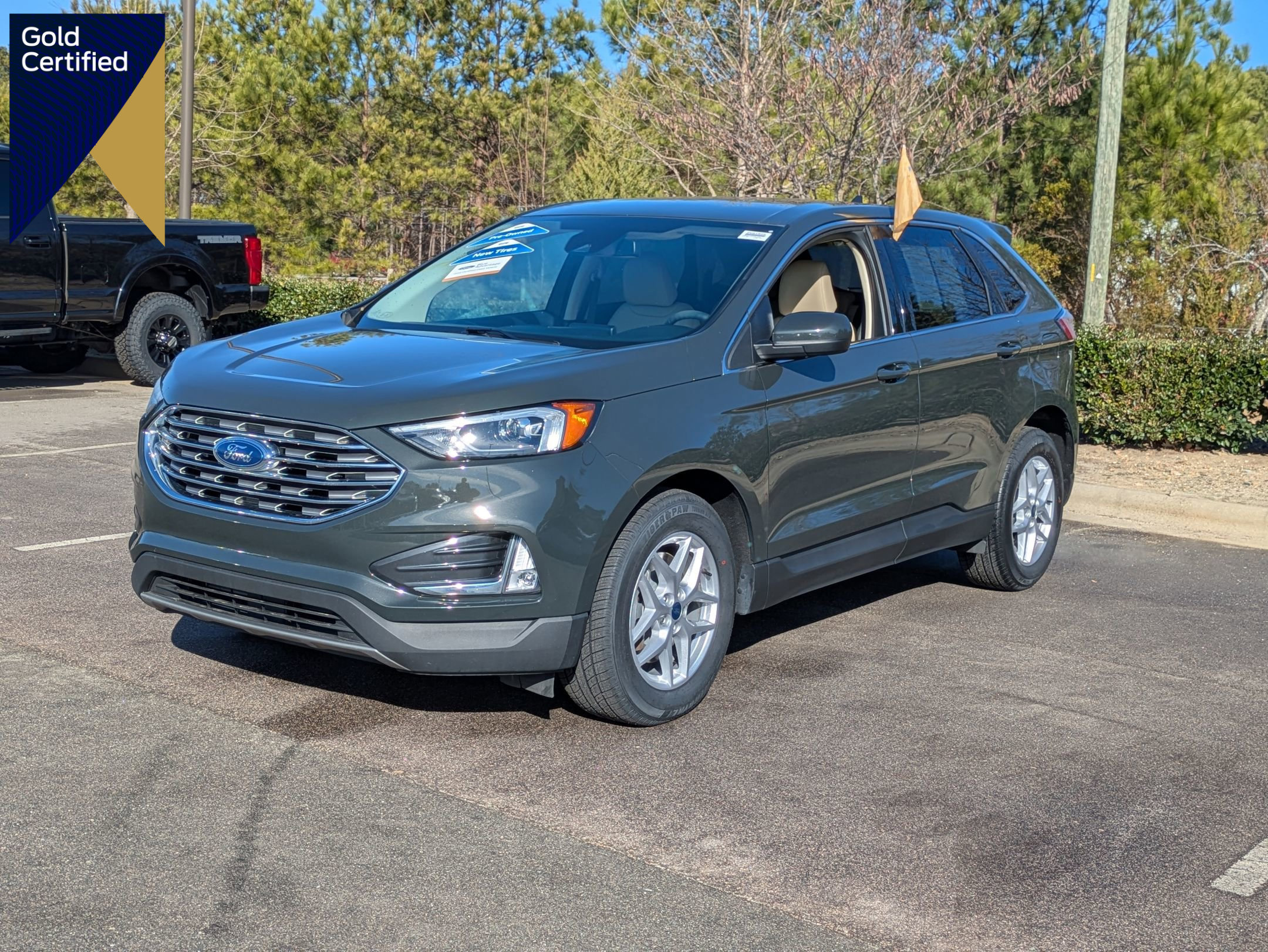 Certified 2022 Ford Edge SEL w/ Convenience Package