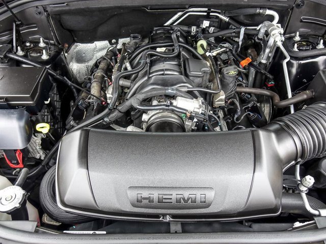 Used 2025 Dodge Durango R/T AWD/4WD image 35