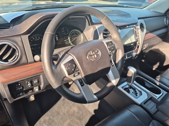 Used 2021 Toyota Tundra Limited w/ Limited Premium Package AWD/4WD image 17