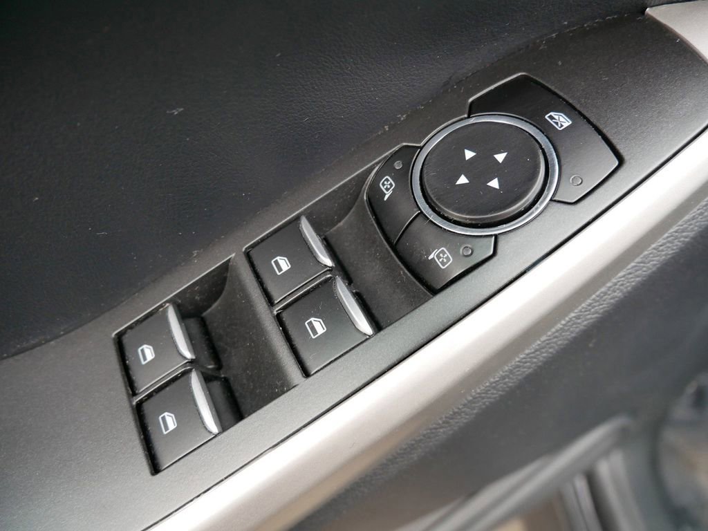 Certified 2022 Ford Explorer XLT w/ Equipment Group 202A image 14