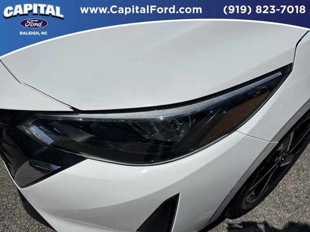 Used 2025 Nissan Sentra SV FWD image 11
