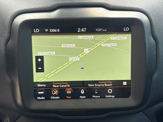 Used 2023 Jeep Renegade Altitude w/ Sun/Sound Group AWD/4WD image 24