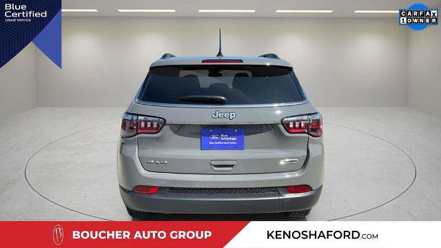 Used 2023 Jeep Compass Latitude w/ Sun and Sound Group AWD/4WD image 6