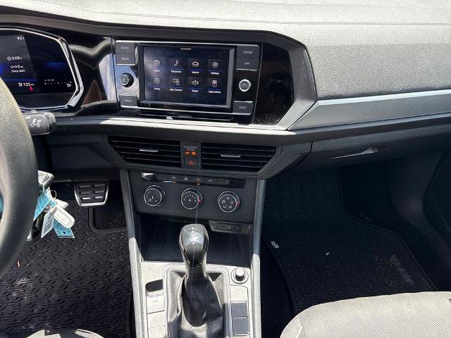 Used 2023 Volkswagen Jetta Sport FWD image 21
