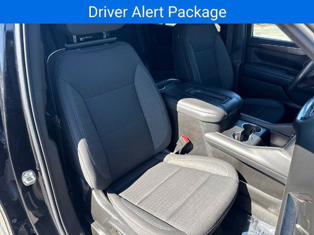Used 2022 Chevrolet Suburban LS w/ Driver Alert Package AWD/4WD image 9