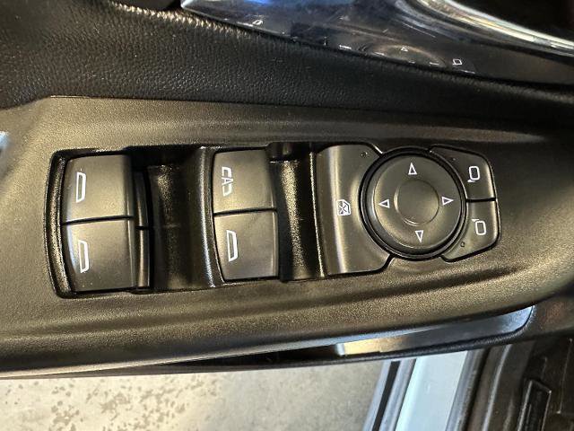 Used 2022 Chevrolet Bolt LT w/ Infotainment Package image 35