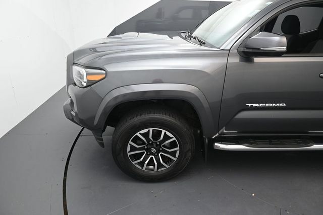 Used 2023 Toyota Tacoma TRD Sport AWD/4WD image 9