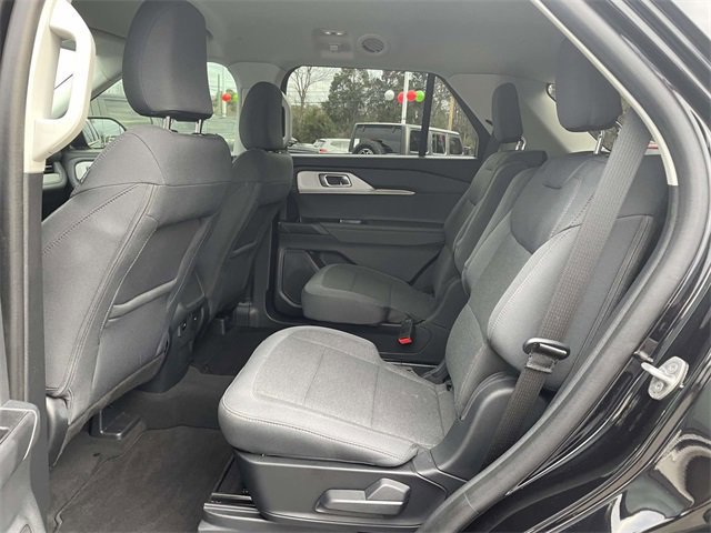 Certified 2025 Ford Explorer Active image 11