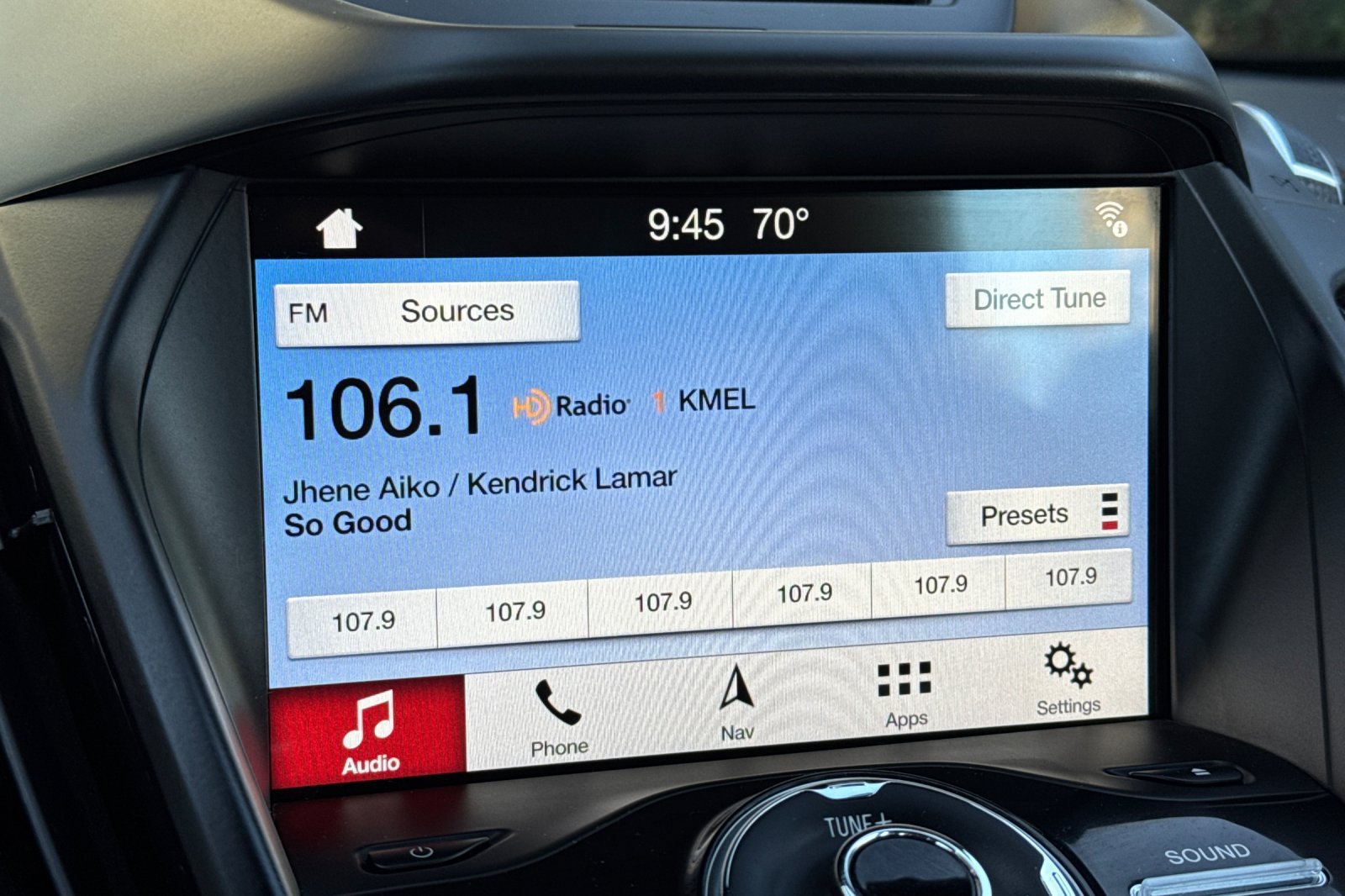 Certified 2017 Ford C-MAX Titanium w/ Equipment Group 301A FWD image 19