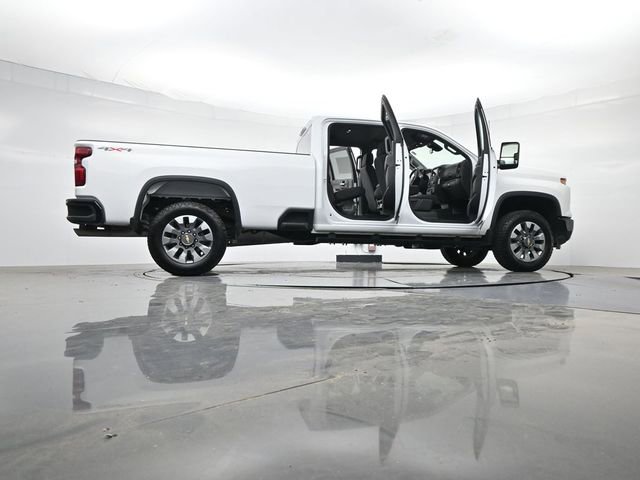 Used 2025 Chevrolet Silverado 2500 Custom AWD/4WD image 48