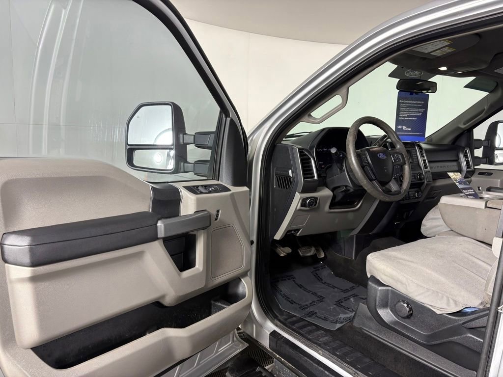 Certified 2017 Ford F250 XLT w/ FX4 Off-Road Package image 11