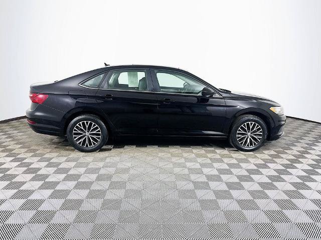 Used 2021 Volkswagen Jetta SE FWD image 8