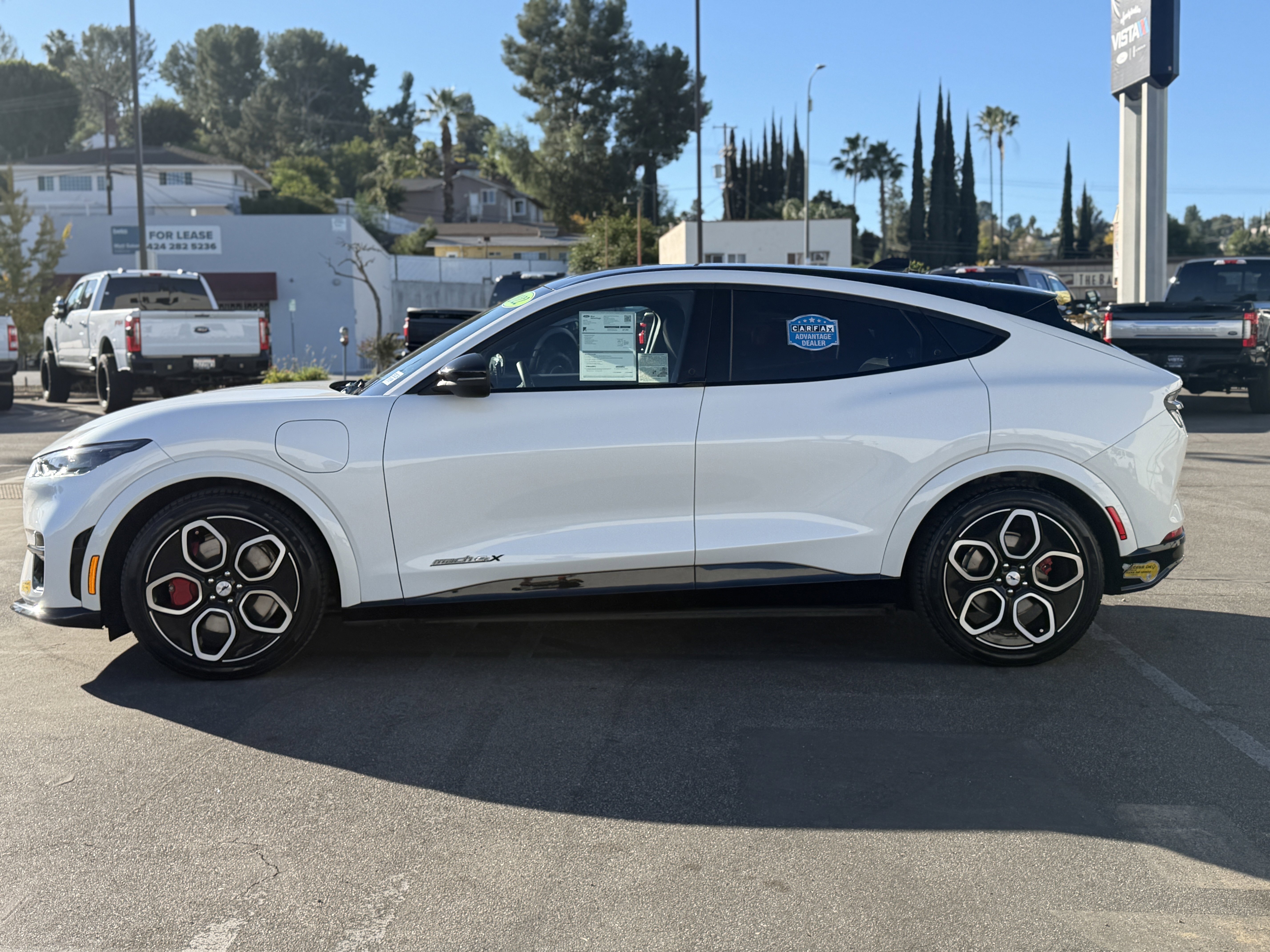 Certified 2022 Ford Mustang Mach-E GT image 5