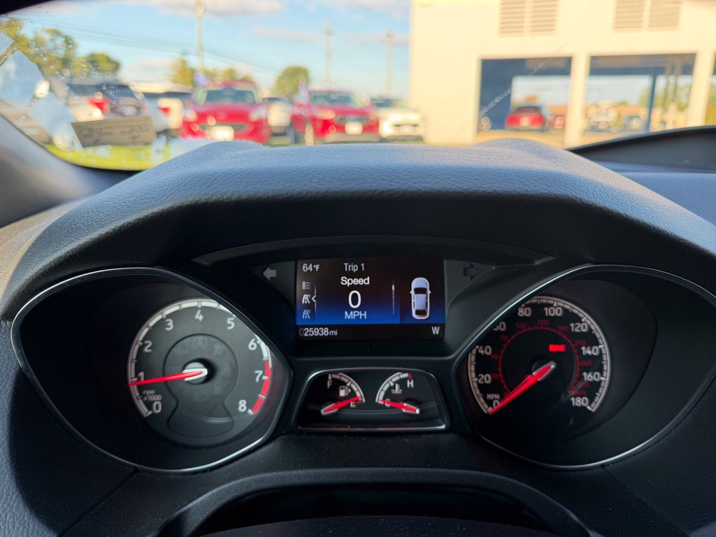 Certified 2018 Ford Focus ST FWD image 11