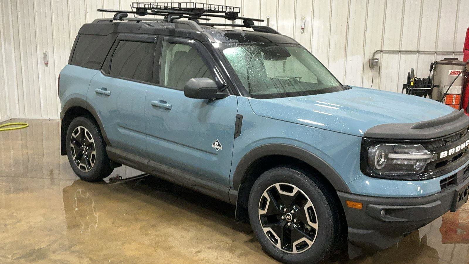 Certified 2021 Ford Bronco Sport Outer Banks w/ Outer Banks Package image 4