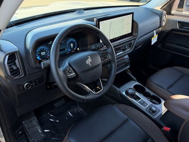 Certified 2025 Ford Bronco Sport Outer Banks w/ Outer Banks Tech Package+ AWD/4WD image 39