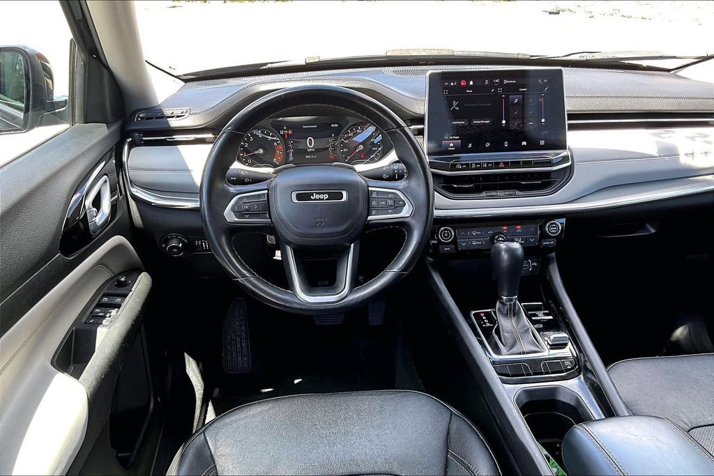 Used 2022 Jeep Compass Limited AWD/4WD image 5