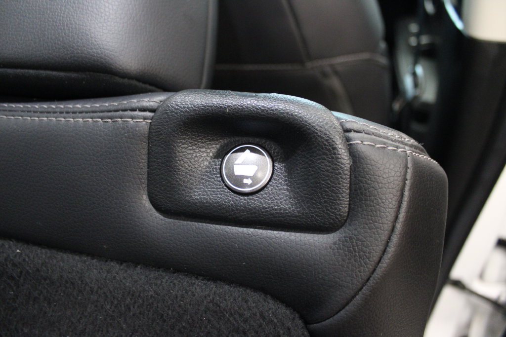 Used 2024 Honda Pilot Touring image 48