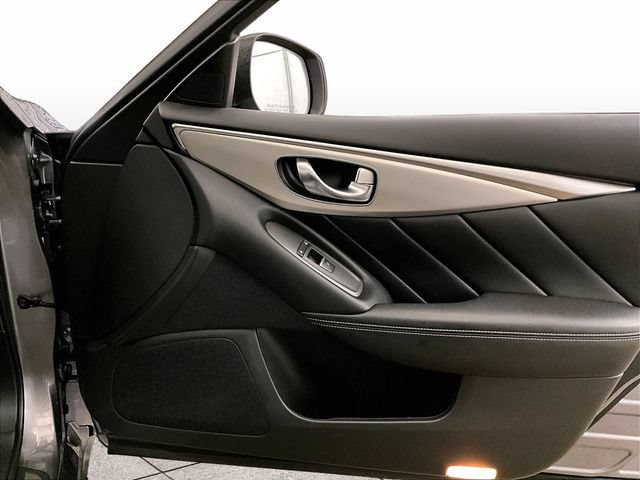 Used 2020 INFINITI Q50 Luxe AWD/4WD image 23