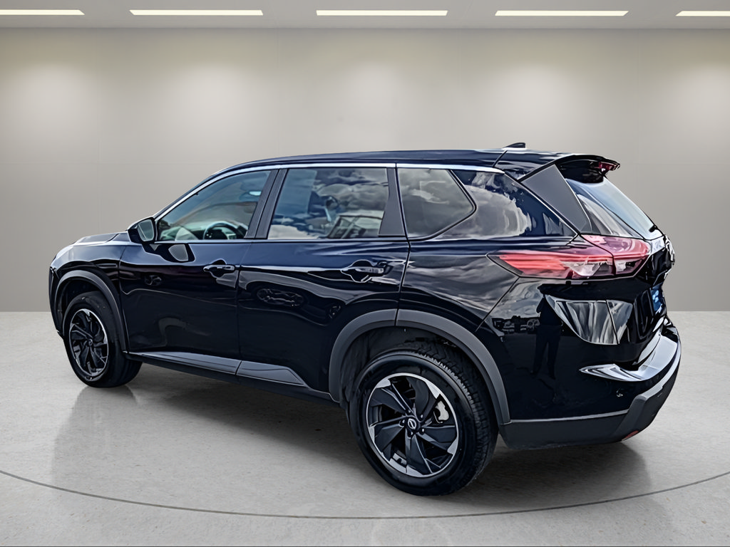 Used 2025 Nissan Rogue SV AWD/4WD image 6