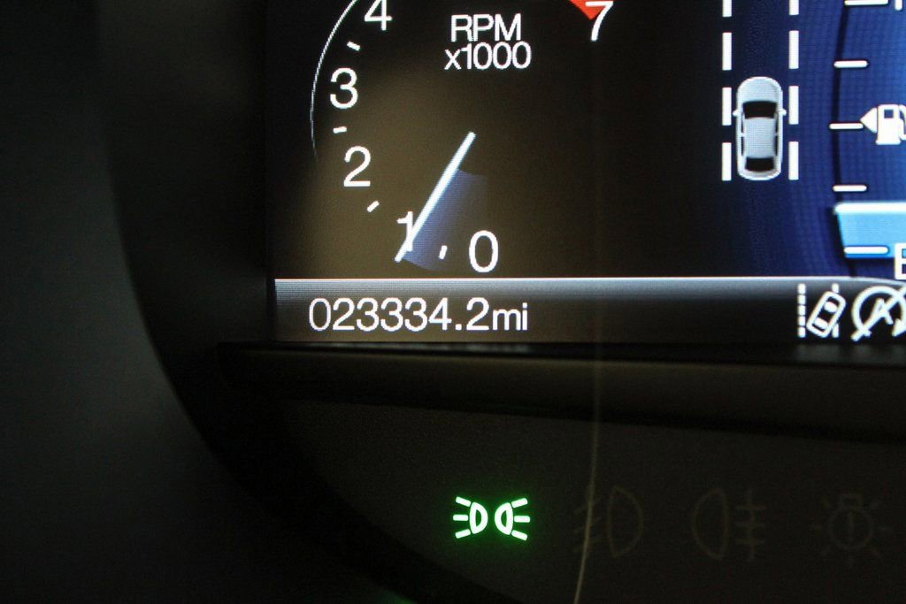 Certified 2023 Ford Edge SEL image 17