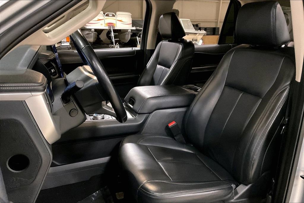 Certified 2024 Ford Expedition Max XLT image 23